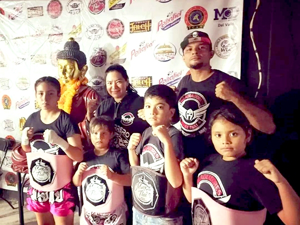 La Academia de Muay Thai Team Gladiadores de Iguala y sus alumnos ponen en alto el nombre de Iguala